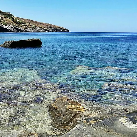 Beautiful House In Syneti, Andros Apartment